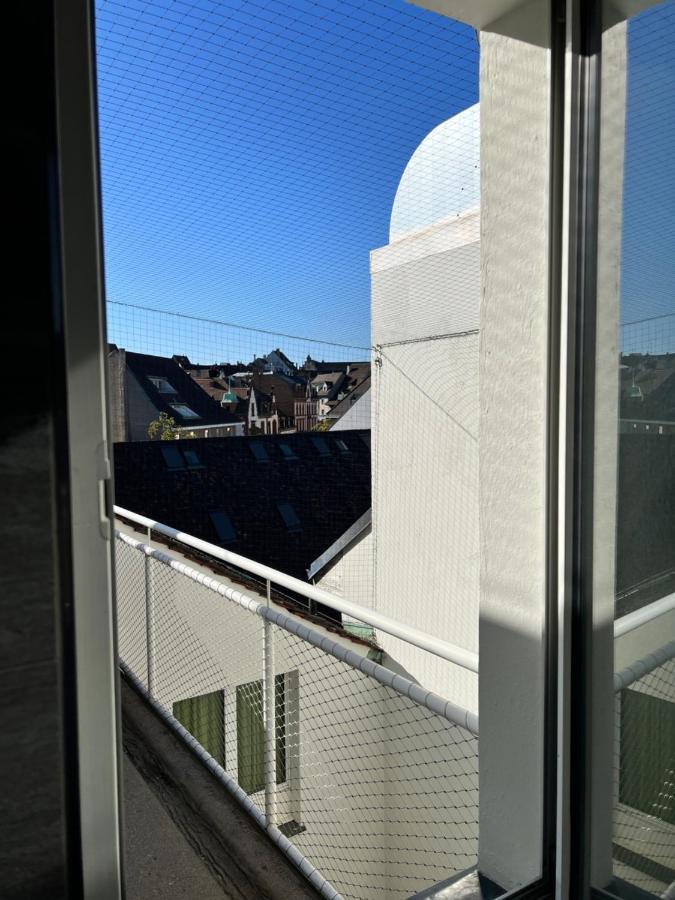 City Center Rooftop Studio With Oldtown View Basilea Exterior foto